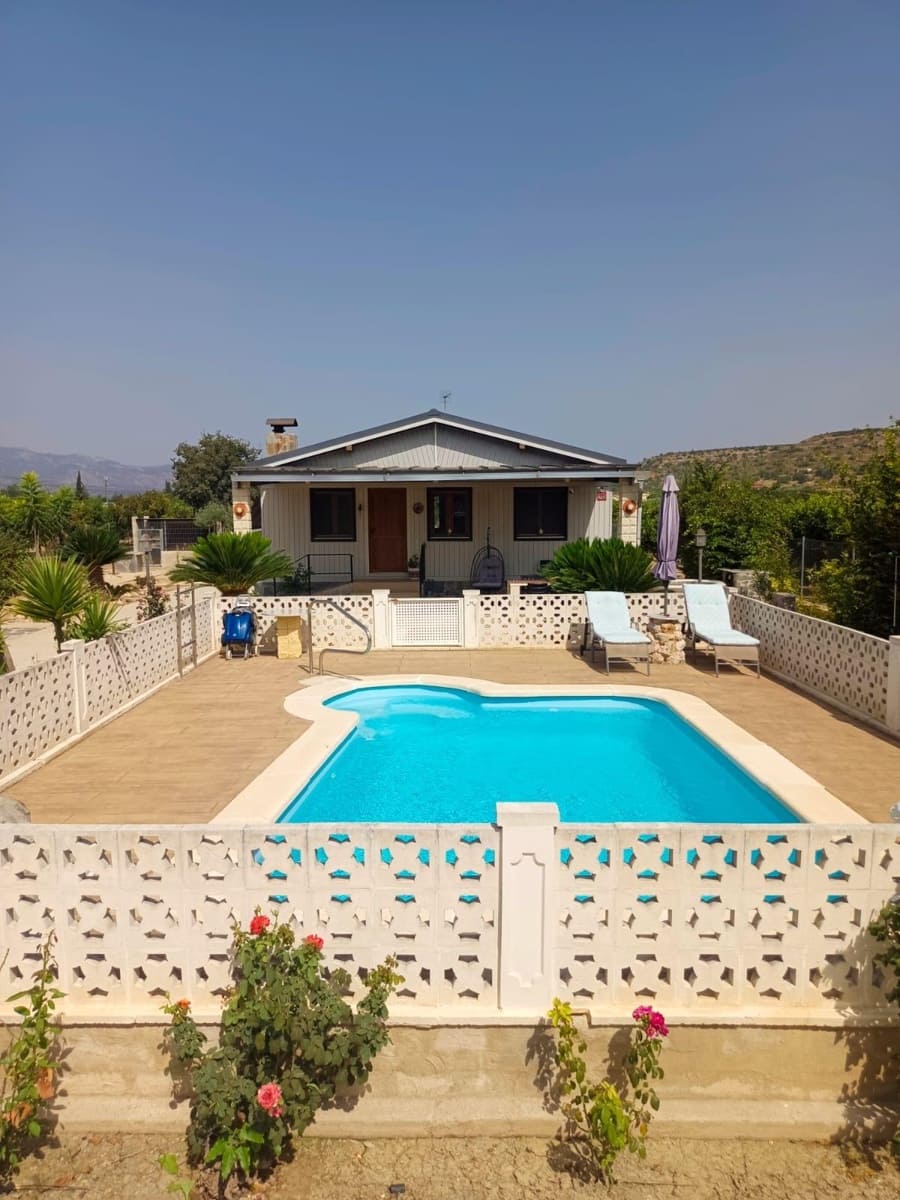 3 slaapkamer Finca/Landhuis te koop in Bitem met garage - € 212.000 (Ref: 10091313)