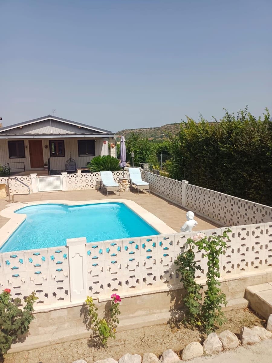 3 slaapkamer Finca/Landhuis te koop in Bitem met garage - € 212.000 (Ref: 10091313)