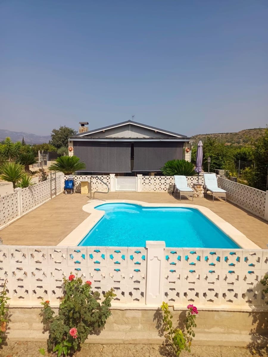 3 slaapkamer Finca/Landhuis te koop in Bitem met garage - € 212.000 (Ref: 10091313)