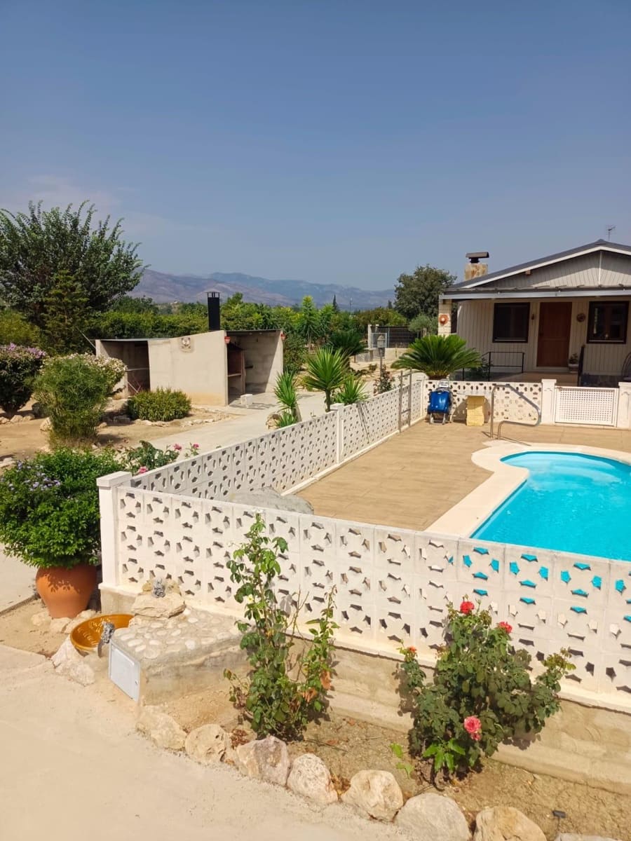 3 slaapkamer Finca/Landhuis te koop in Bitem met garage - € 212.000 (Ref: 10091313)