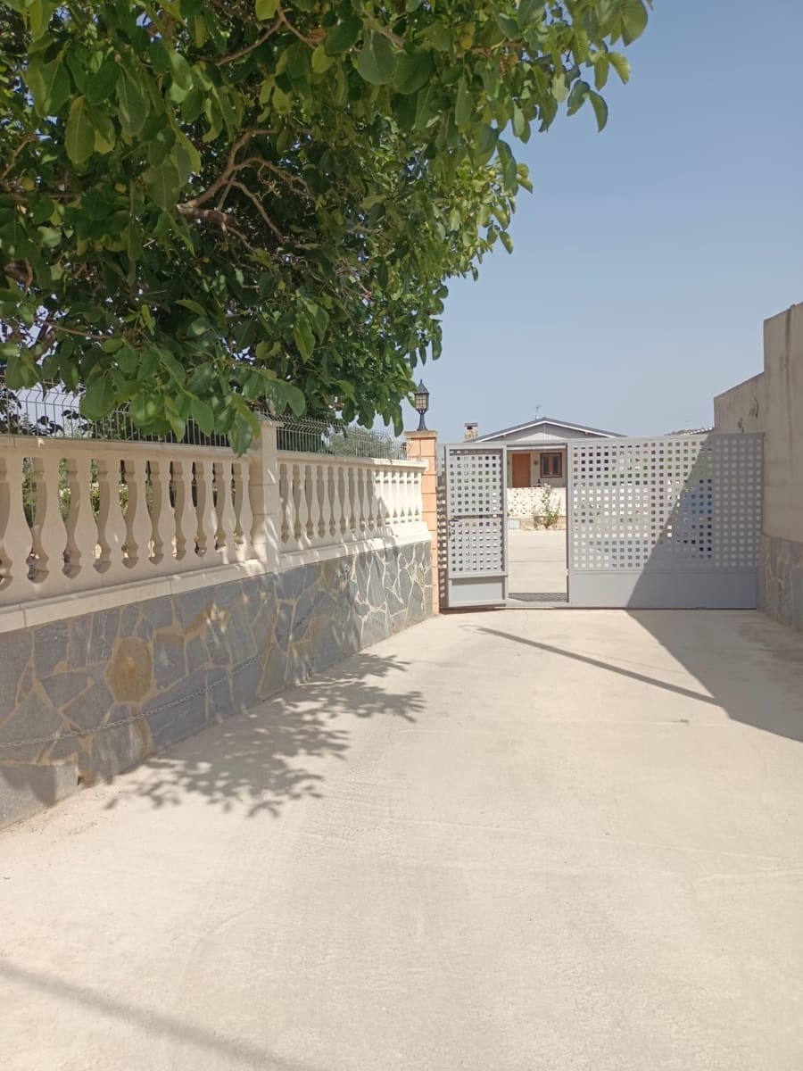 3 slaapkamer Finca/Landhuis te koop in Bitem met garage - € 212.000 (Ref: 10091313)
