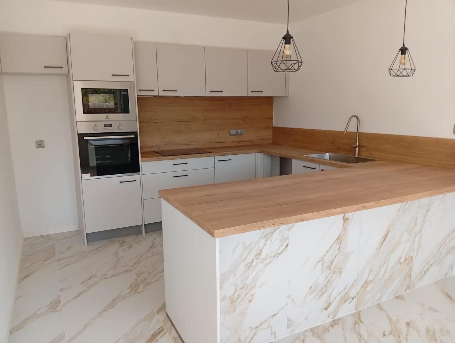 3 chambre Finca/Maison de Campagne à vendre à Tortosa avec piscine garage - 219 000 € (Ref: 10091316)