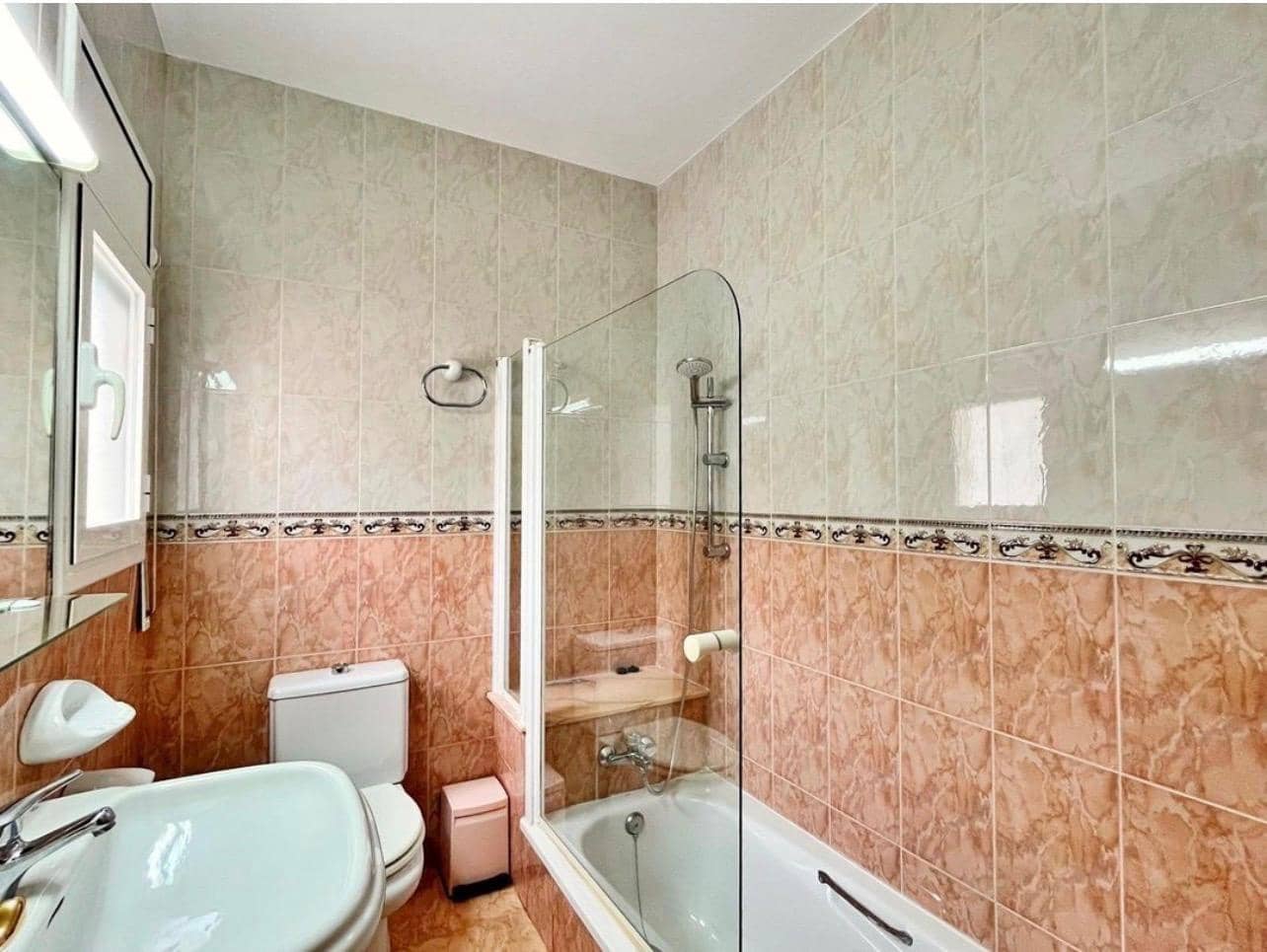 3 chambre Villa/Maison à vendre à Amposta avec piscine - 320 000 € (Ref: 10091317)