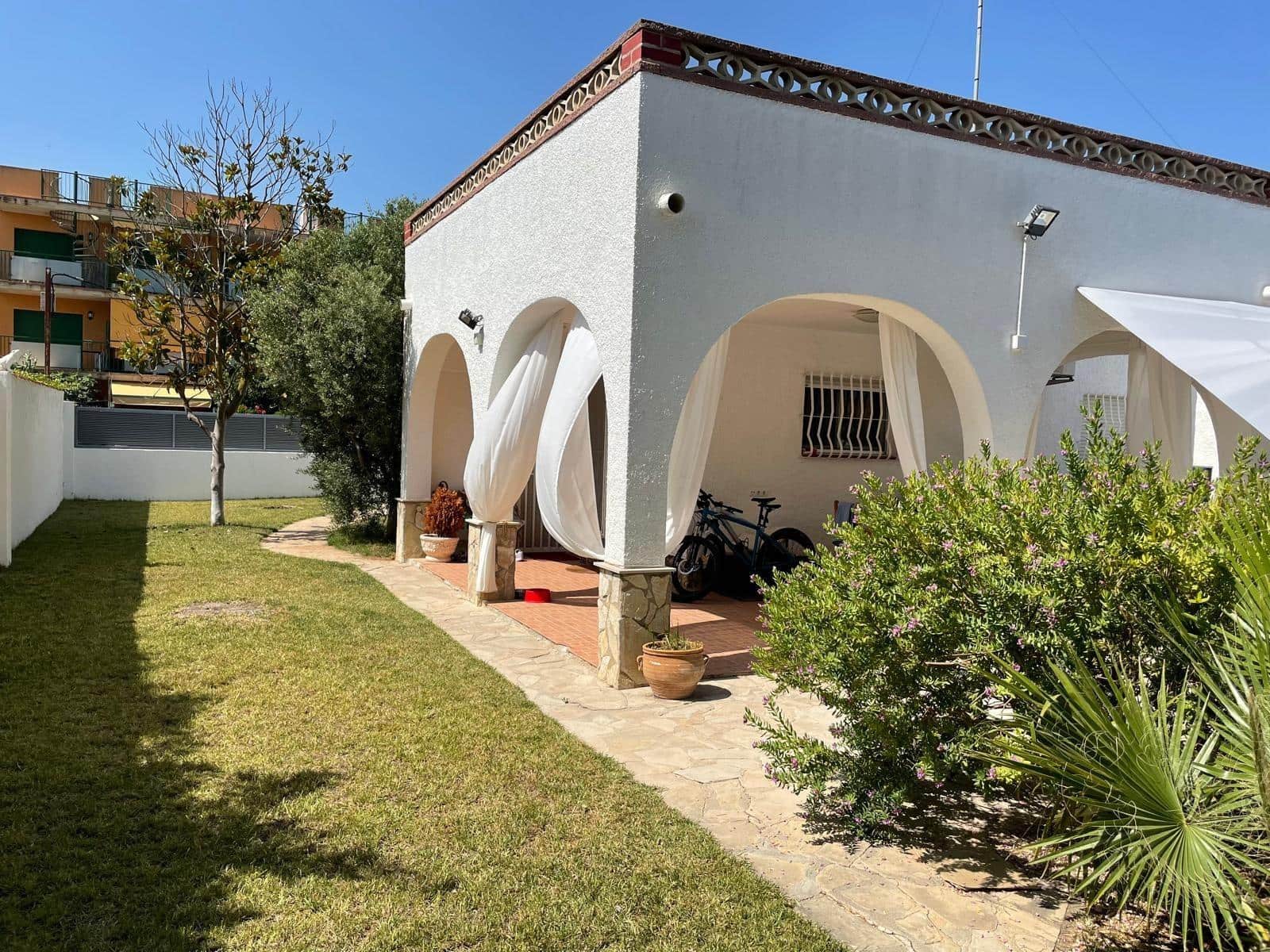 3 chambre Villa/Maison à vendre à Amposta avec piscine - 320 000 € (Ref: 10091317)