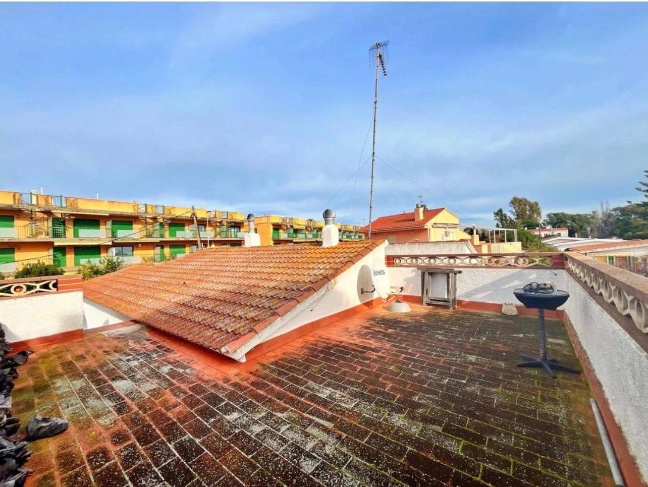 3 chambre Villa/Maison à vendre à Amposta avec piscine - 320 000 € (Ref: 10091317)