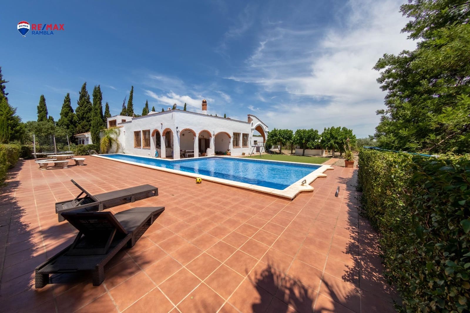 4 soveværelse Finca/Landehus til salg i Montbrio del Camp - € 900.000 (Ref: 10091321)