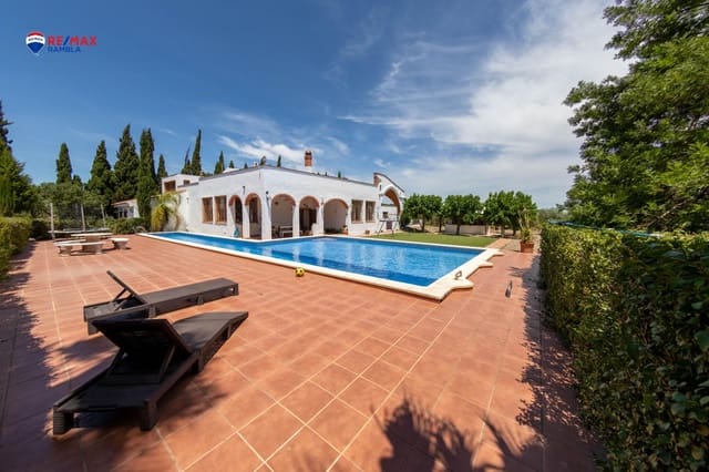4 soveværelse Finca/Landehus til salg i Montbrió del Camp - € 900.000 (Ref: 10091321)