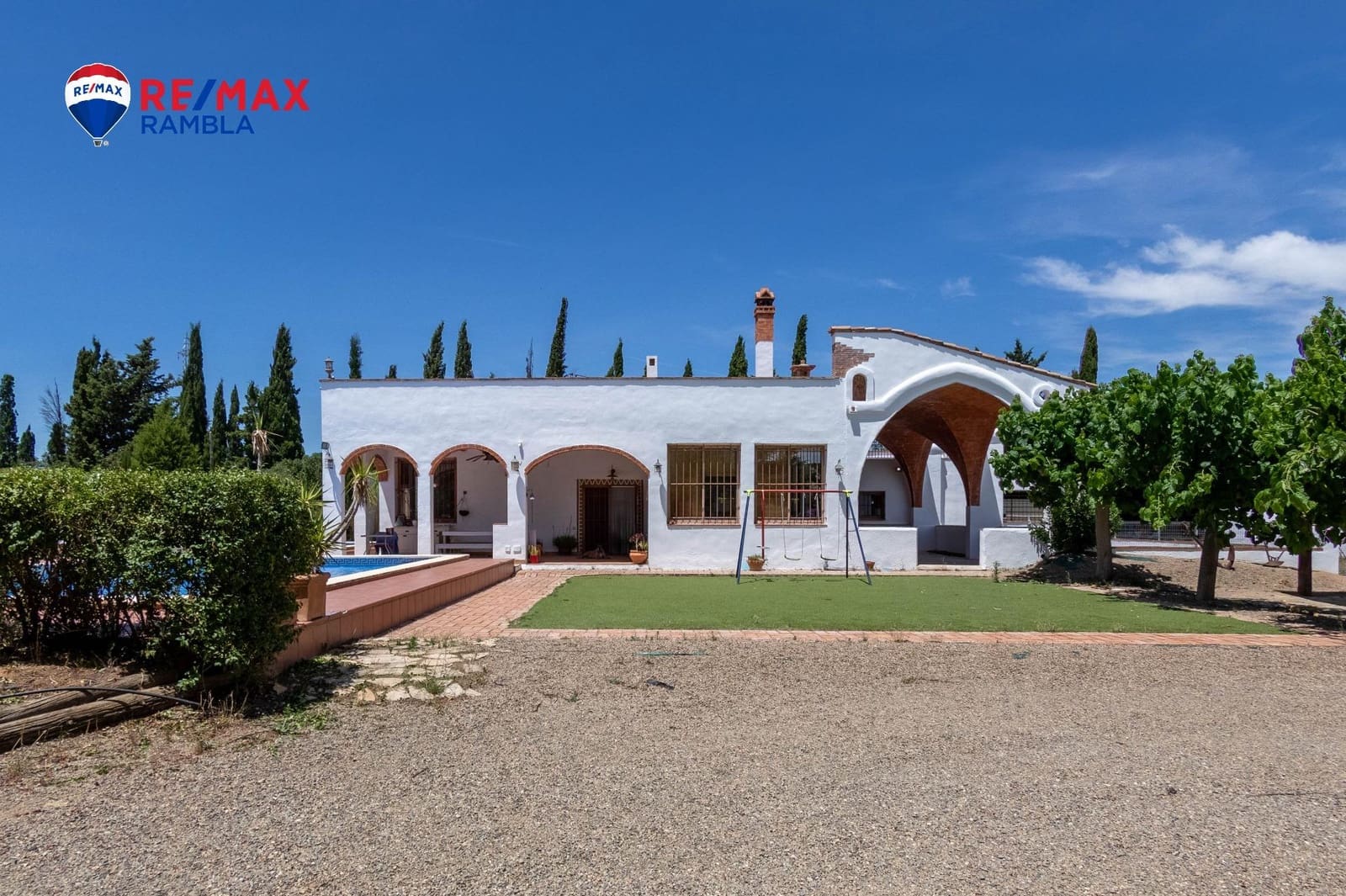 4 soveværelse Finca/Landehus til salg i Montbrio del Camp - € 900.000 (Ref: 10091321)
