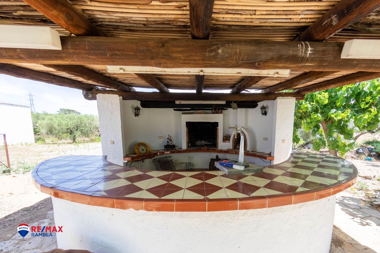 4 soveværelse Finca/Landehus til salg i Montbrio del Camp - € 900.000 (Ref: 10091321)