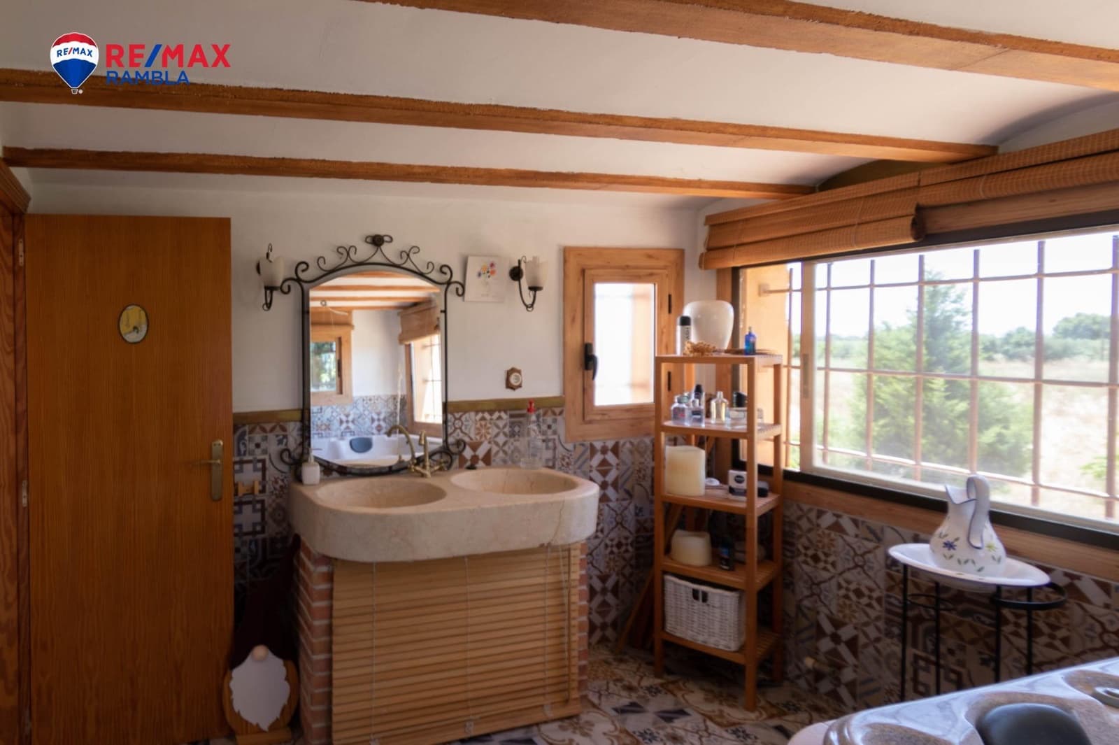 4 soveværelse Finca/Landehus til salg i Montbrio del Camp - € 900.000 (Ref: 10091321)
