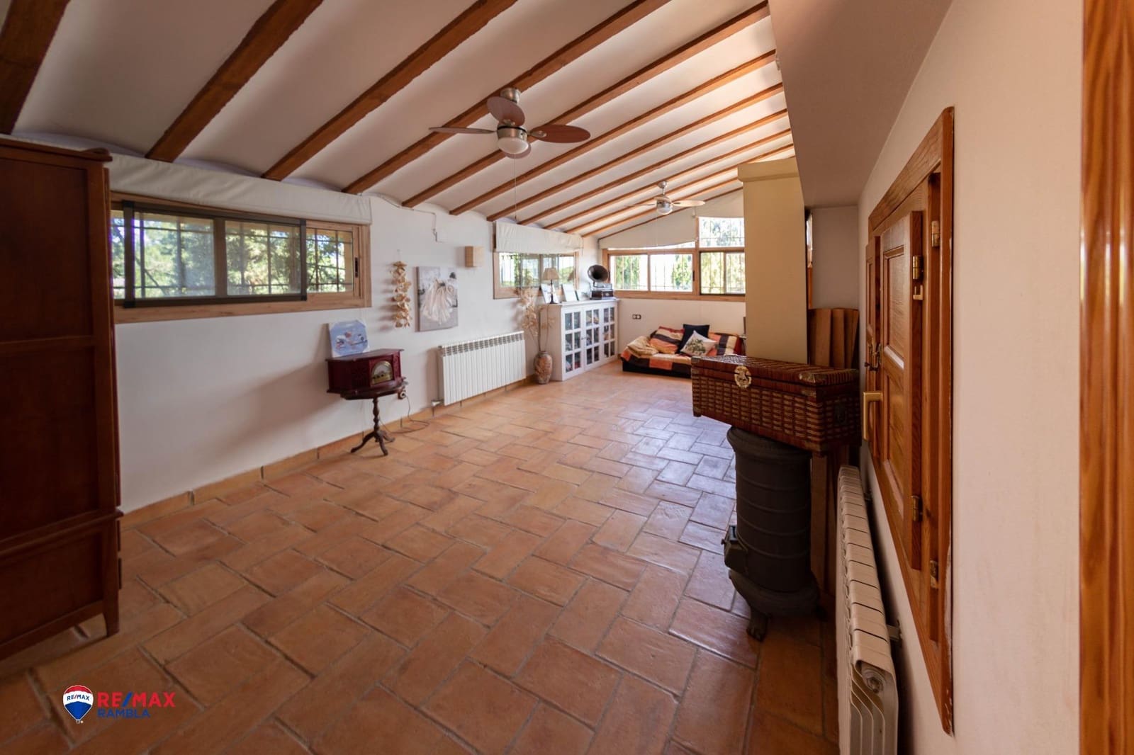 4 soveværelse Finca/Landehus til salg i Montbrio del Camp - € 900.000 (Ref: 10091321)