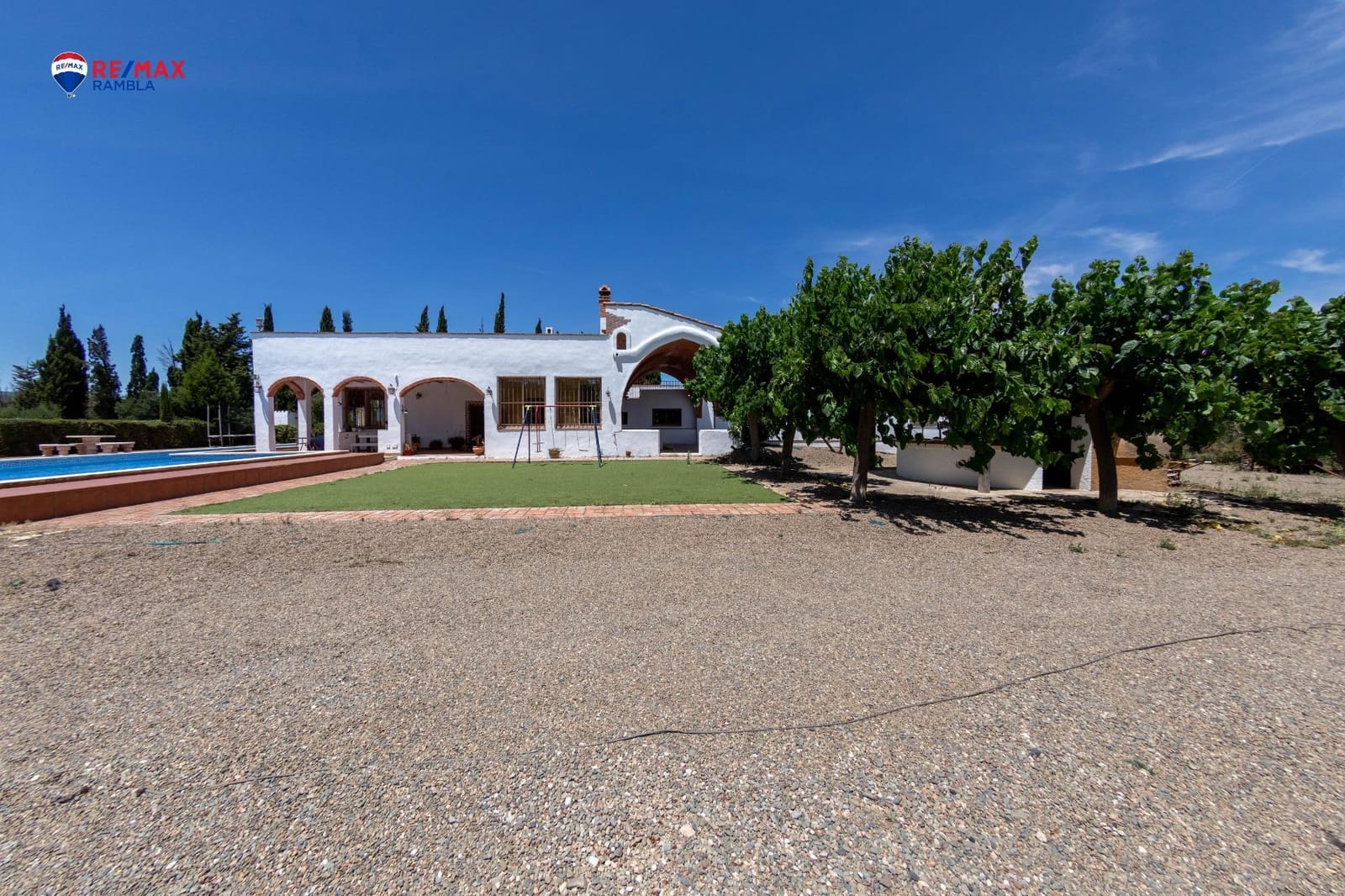4 soveværelse Finca/Landehus til salg i Montbrio del Camp - € 900.000 (Ref: 10091321)