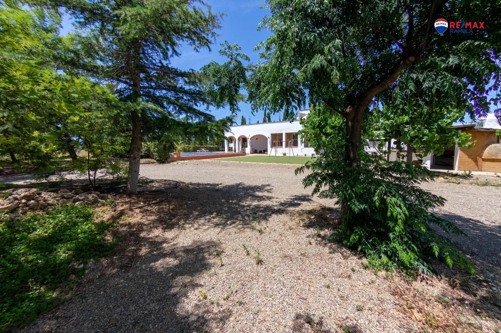 4 soveværelse Finca/Landehus til salg i Montbrio del Camp - € 900.000 (Ref: 10091321)