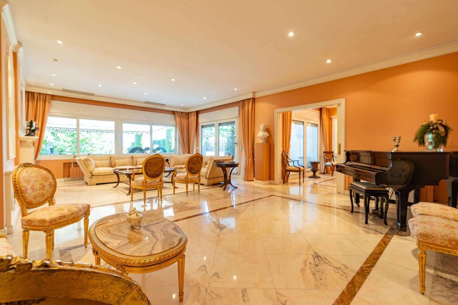 6 soveværelse Villa til salg i Barcelona by med swimmingpool garage - € 4.100.000 (Ref: 10091322)