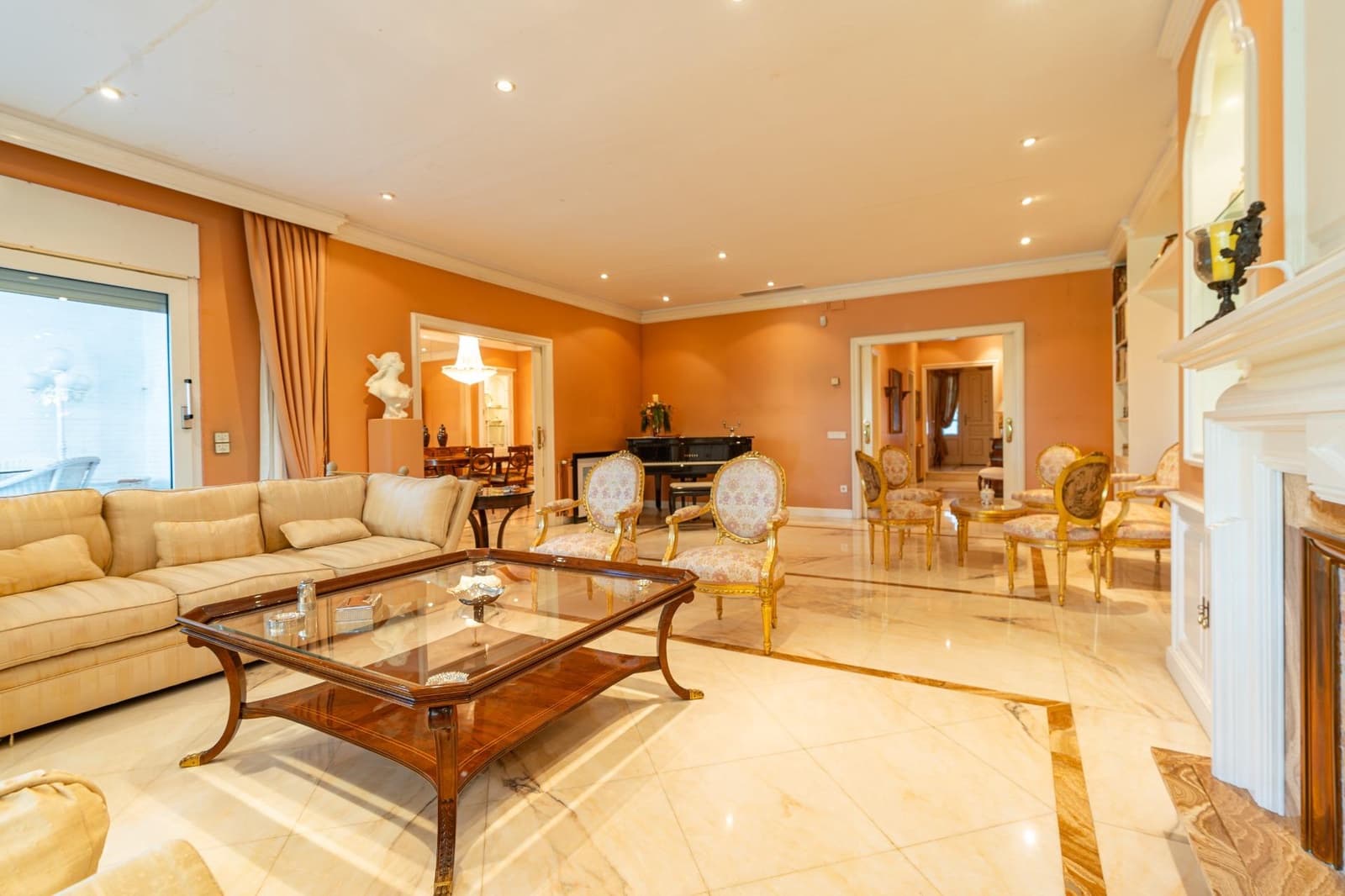 6 soveværelse Villa til salg i Barcelona by med swimmingpool garage - € 4.100.000 (Ref: 10091322)