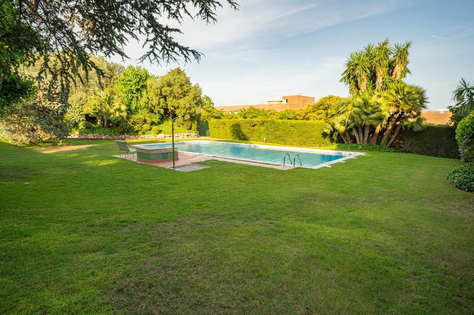 6 soveværelse Villa til salg i Barcelona by med swimmingpool garage - € 4.100.000 (Ref: 10091322)