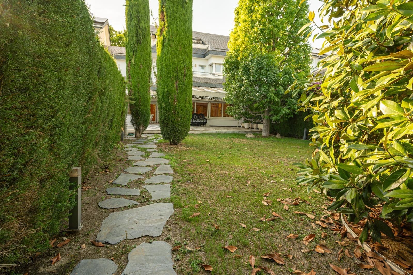 6 soveværelse Villa til salg i Barcelona by med swimmingpool garage - € 4.100.000 (Ref: 10091322)