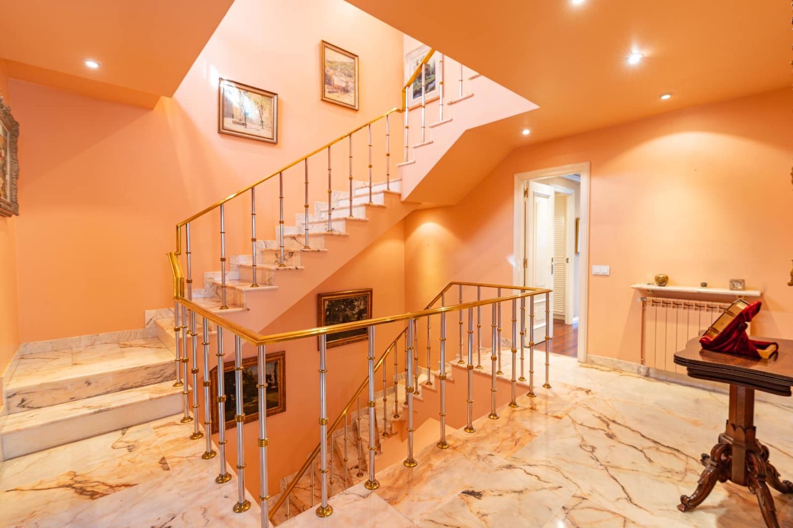 6 soveværelse Villa til salg i Barcelona by med swimmingpool garage - € 4.100.000 (Ref: 10091322)