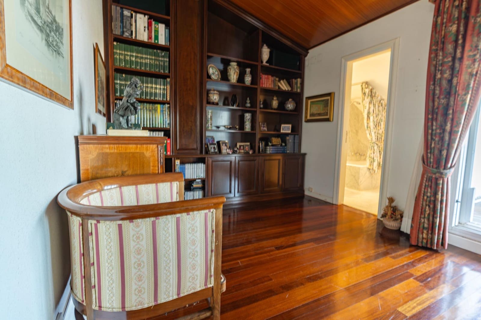 6 soveværelse Villa til salg i Barcelona by med swimmingpool garage - € 4.100.000 (Ref: 10091322)