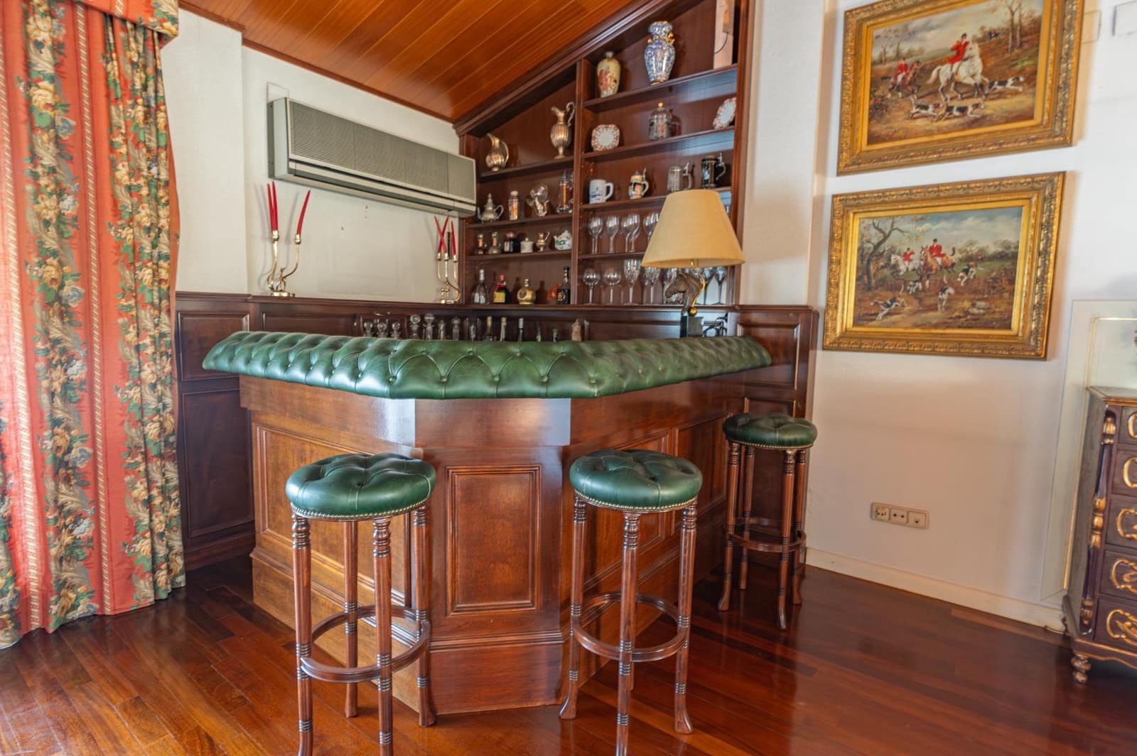 6 soveværelse Villa til salg i Barcelona by med swimmingpool garage - € 4.100.000 (Ref: 10091322)