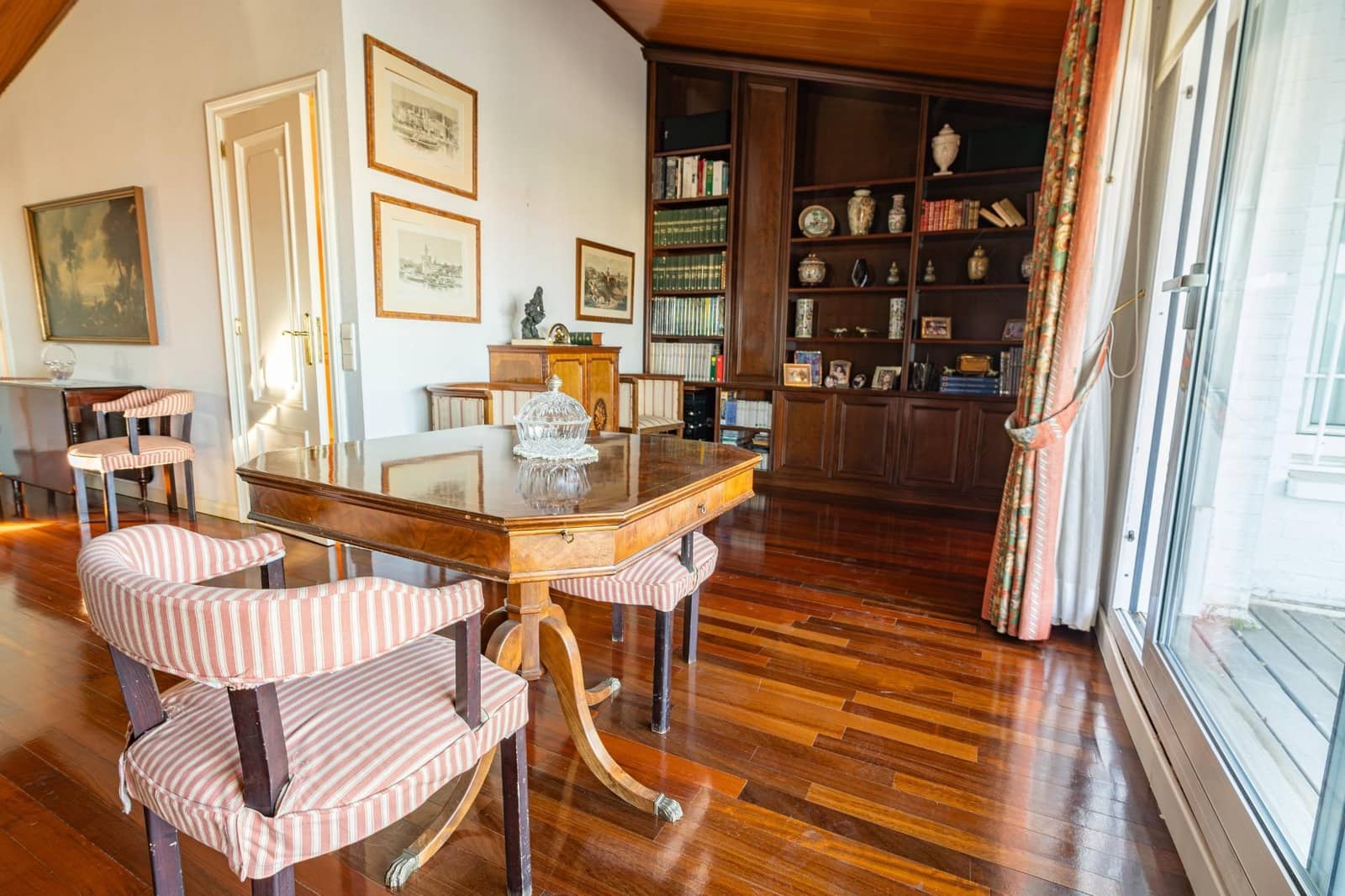 6 soveværelse Villa til salg i Barcelona by med swimmingpool garage - € 4.100.000 (Ref: 10091322)