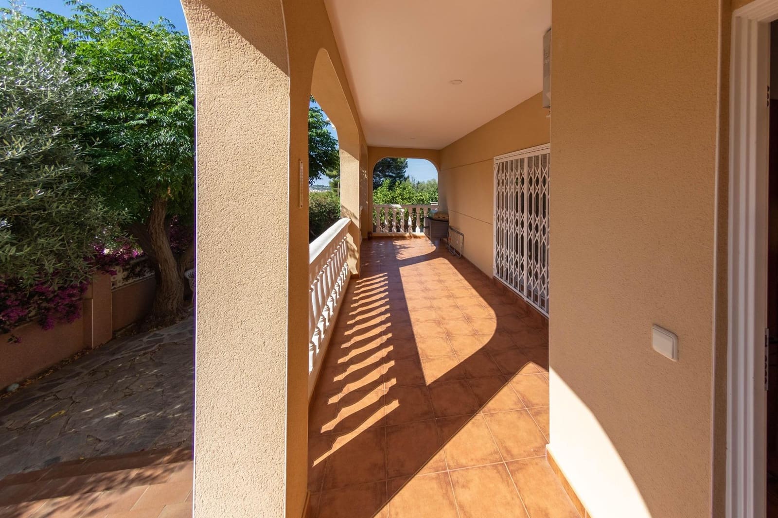 Chalet de 4 habitaciones en El Vendrell en venta - 320.000 € (Ref: 10091325)