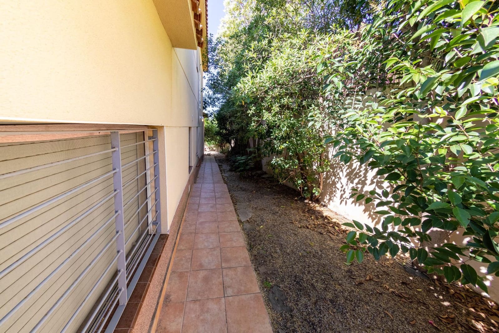 Chalet de 4 habitaciones en El Vendrell en venta - 320.000 € (Ref: 10091325)