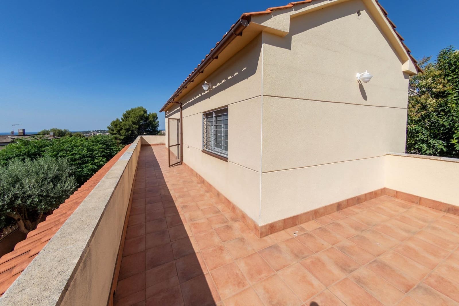 Chalet de 4 habitaciones en El Vendrell en venta - 320.000 € (Ref: 10091325)