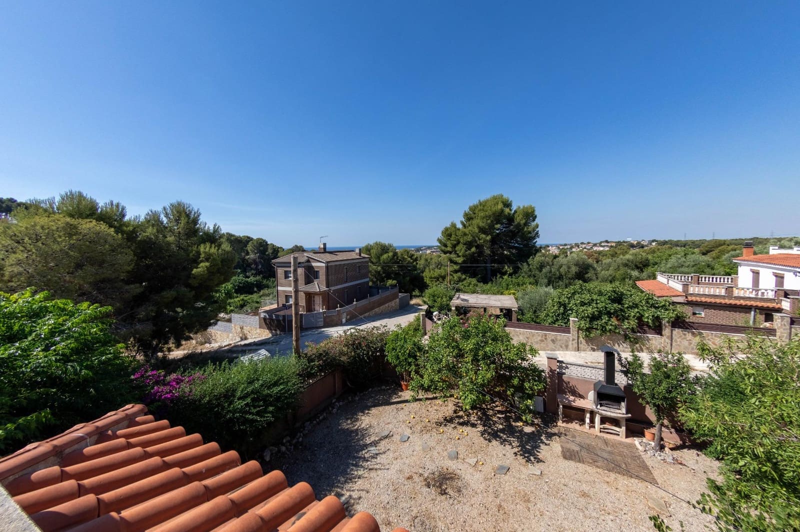 Chalet de 4 habitaciones en El Vendrell en venta - 320.000 € (Ref: 10091325)