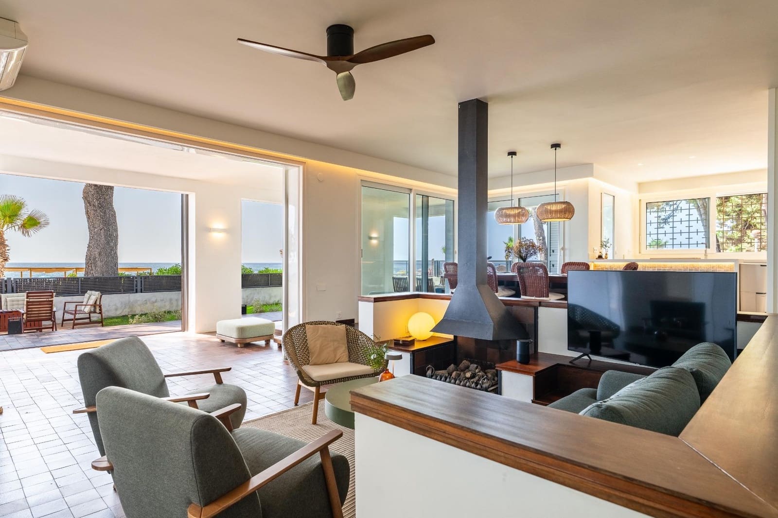 5 soveværelse Villa til leje i Tarragona by - € 3.500 (Ref: 10091327)