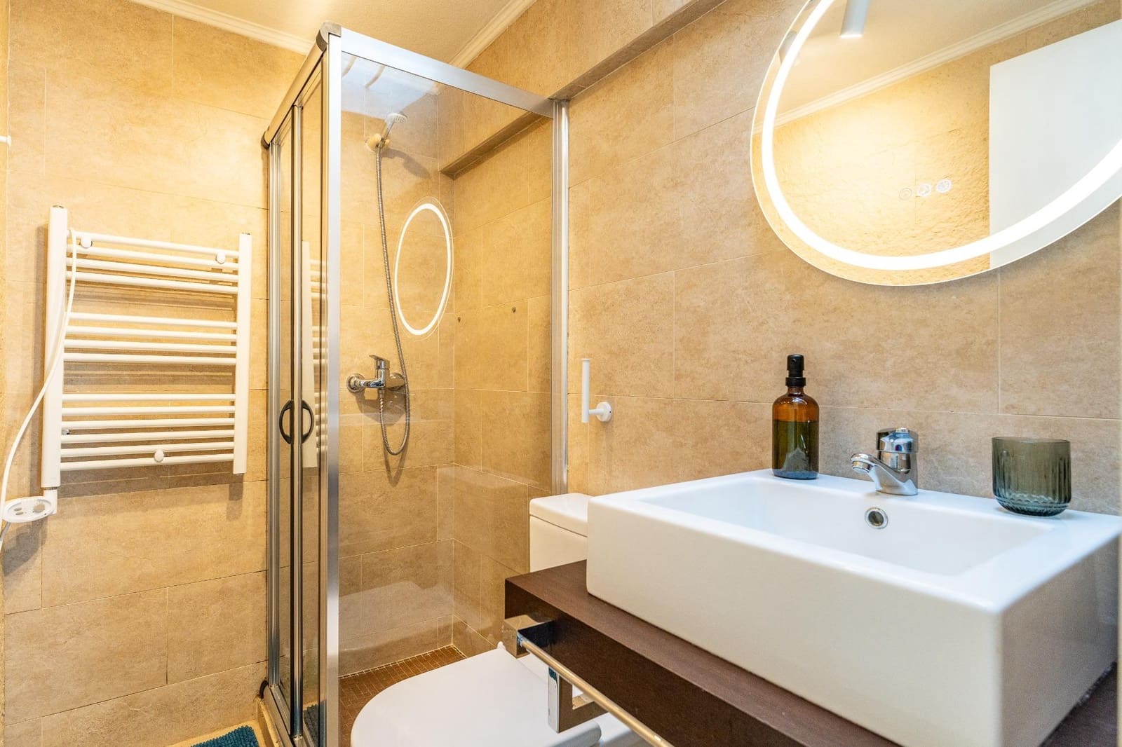 5 soveværelse Villa til leje i Tarragona by - € 3.500 (Ref: 10091327)