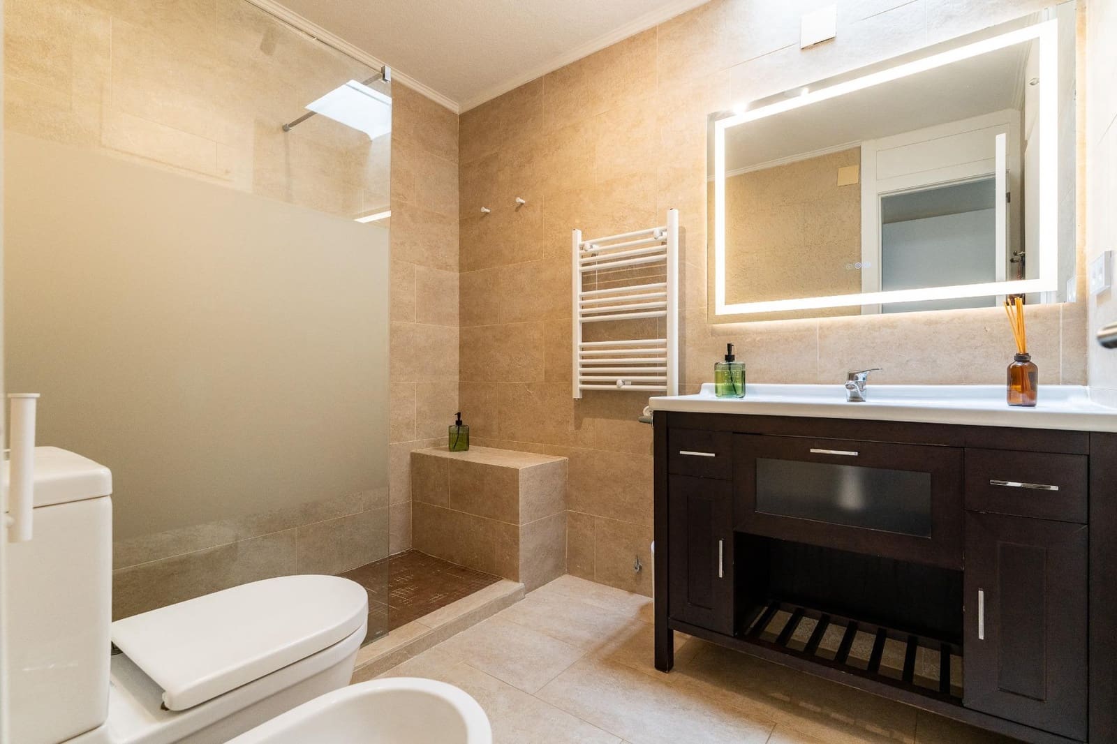 5 soveværelse Villa til leje i Tarragona by - € 3.500 (Ref: 10091327)
