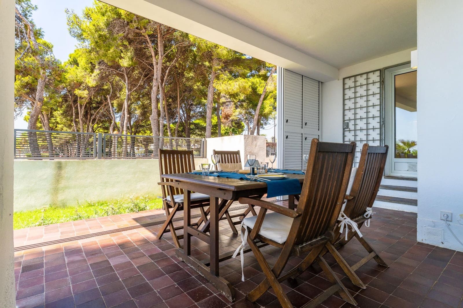 5 soveværelse Villa til leje i Tarragona by - € 3.500 (Ref: 10091327)