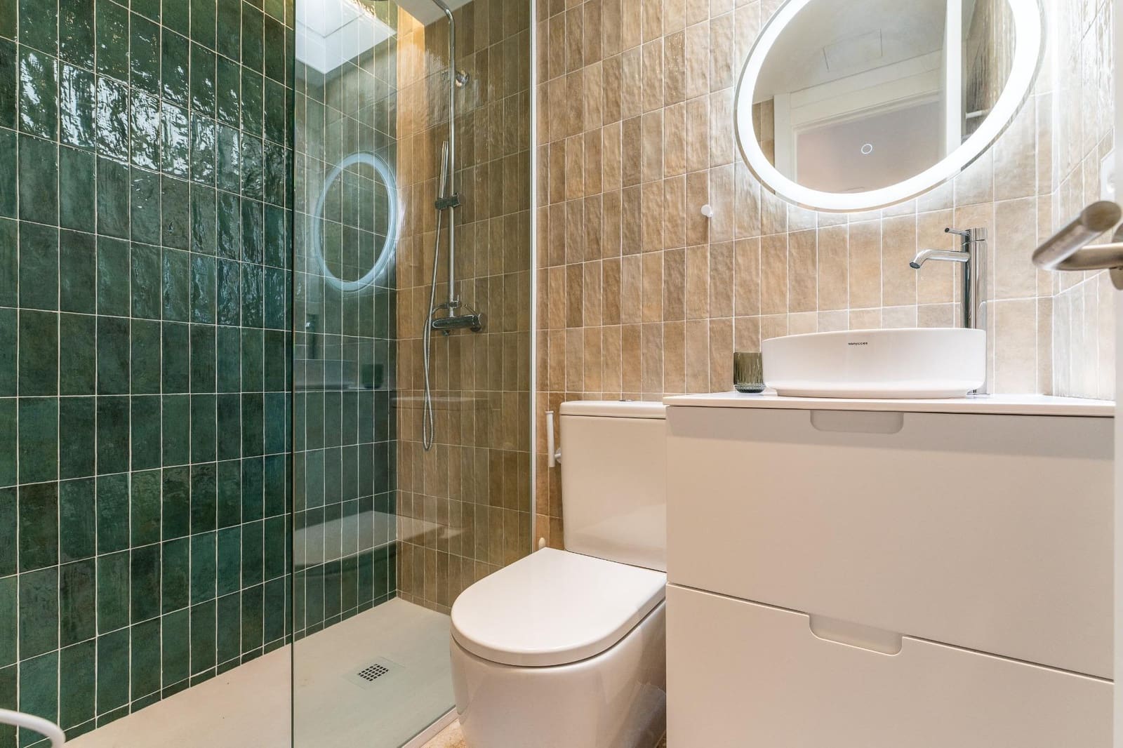 5 soveværelse Villa til leje i Tarragona by - € 3.500 (Ref: 10091327)