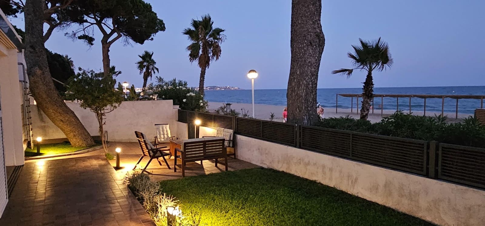 5 soveværelse Villa til leje i Tarragona by - € 3.500 (Ref: 10091327)