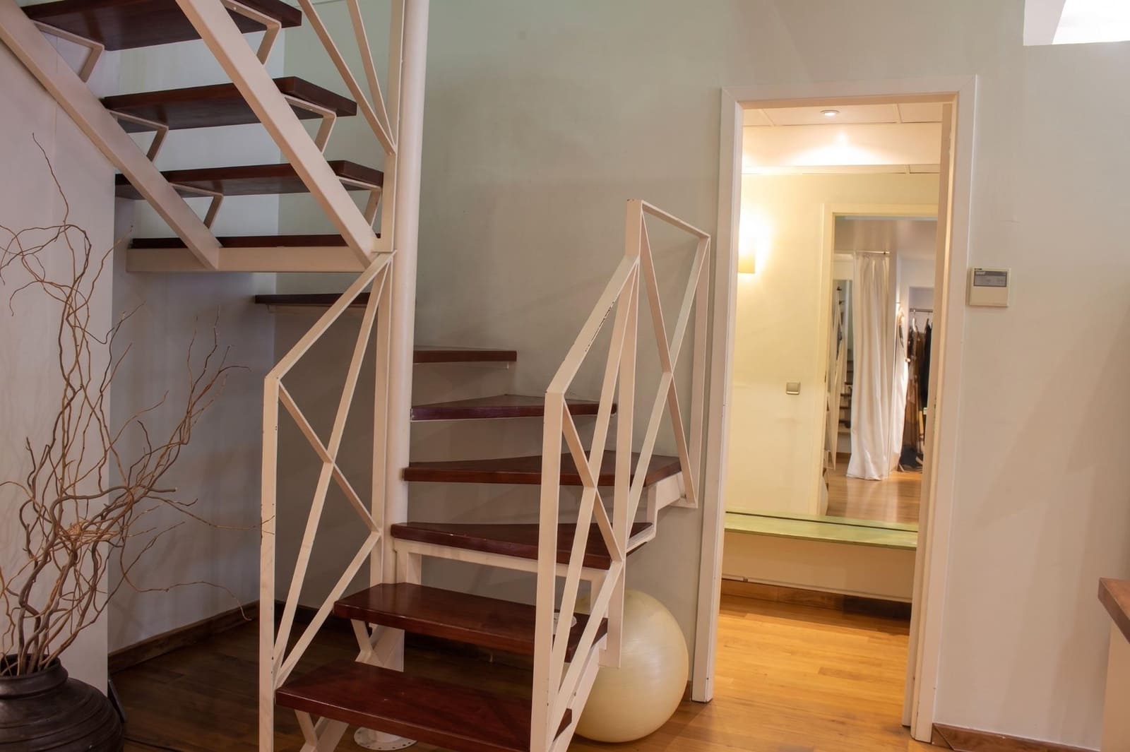 Gewerbe zu vermieten in Tarragona Stadt - 2.500 € (Ref: 10139826)