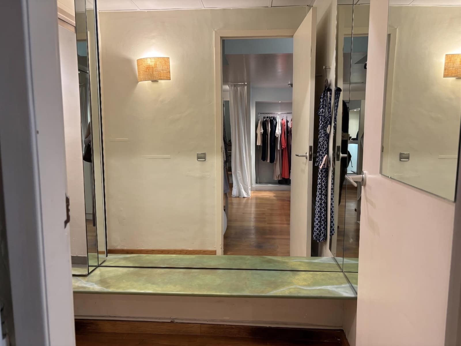 Gewerbe zu vermieten in Tarragona Stadt - 2.500 € (Ref: 10139826)