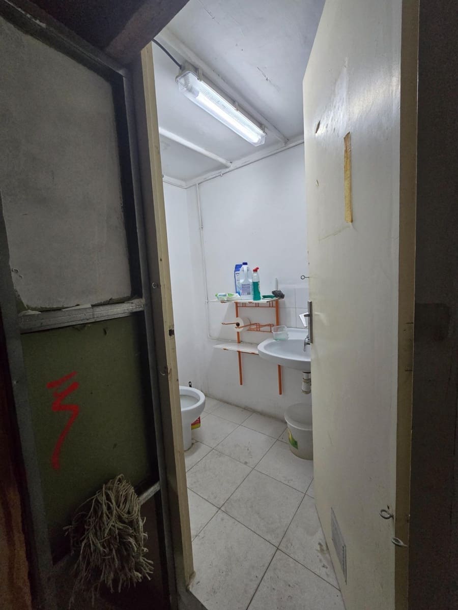 Garage til salg i Tarragona by - € 92.300 (Ref: 10168560)