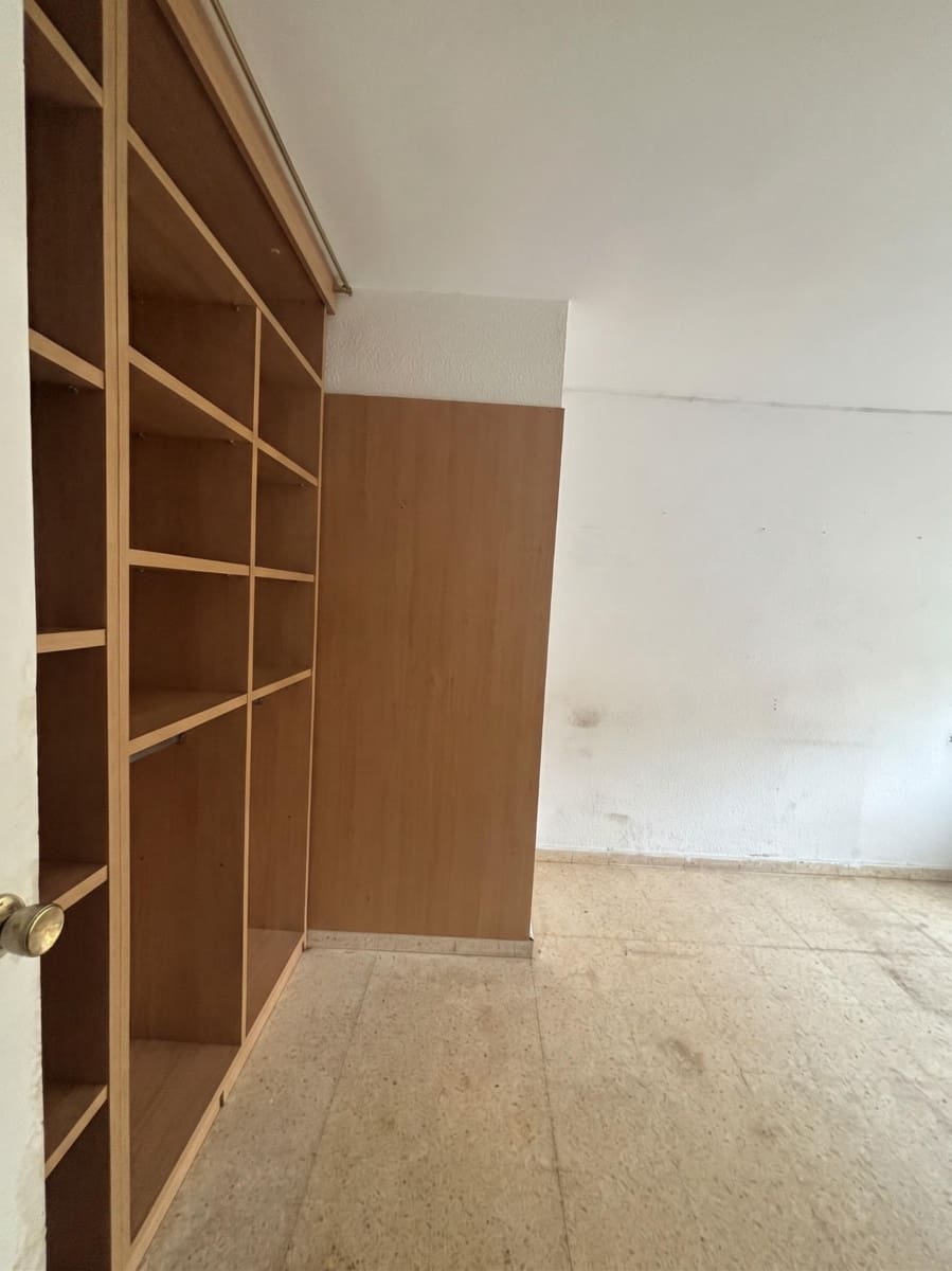 3 soveværelse Lejlighed til salg i Tarragona by med garage - € 115.000 (Ref: 10168561)