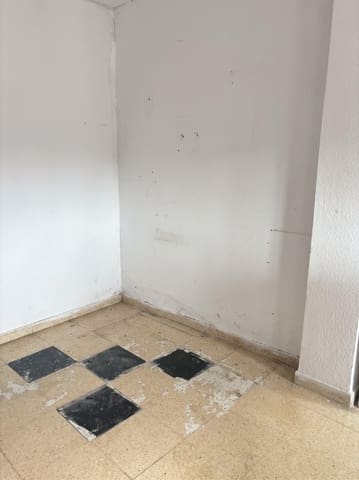 3 soveværelse Lejlighed til salg i Tarragona by med garage - € 115.000 (Ref: 10168561)