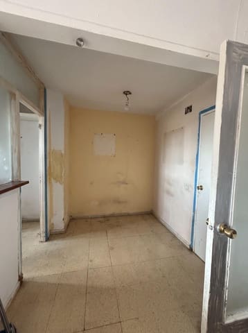 3 soveværelse Lejlighed til salg i Tarragona by med garage - € 115.000 (Ref: 10168561)