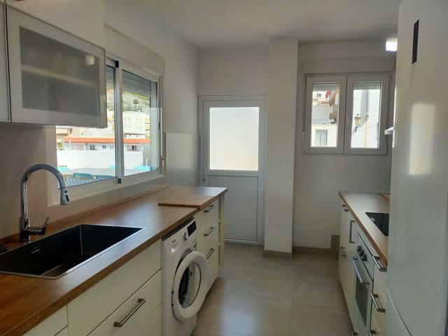 4 makuuhuone Kattohuoneisto myytävänä paikassa La Herradura, Almuñécar - 335 000 € (Ref: 10047570)