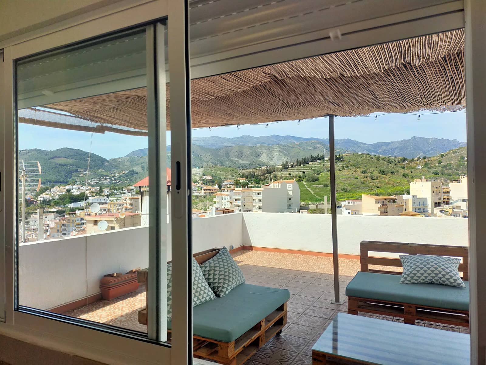4 bedroom Penthouse for sale in La Herradura - € 335,000 (Ref: 10047570)