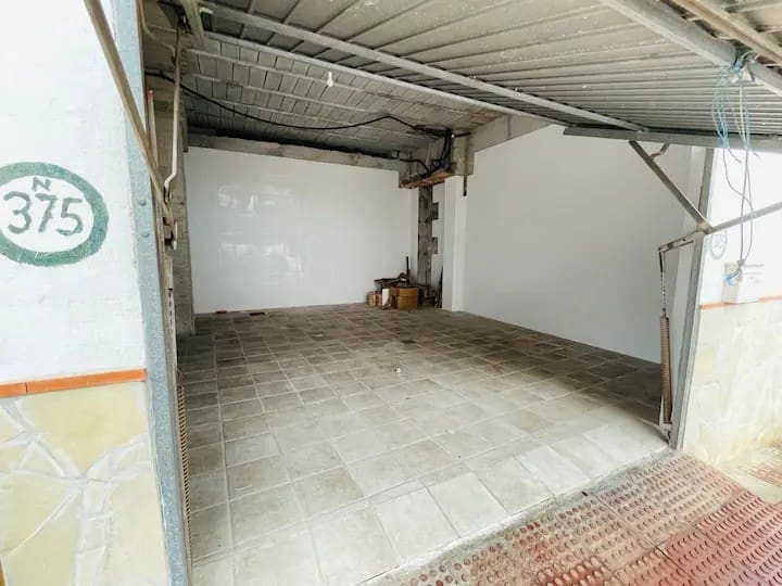4 bedroom Penthouse for sale in La Herradura with garage - € 344,000 (Ref: 10047570)