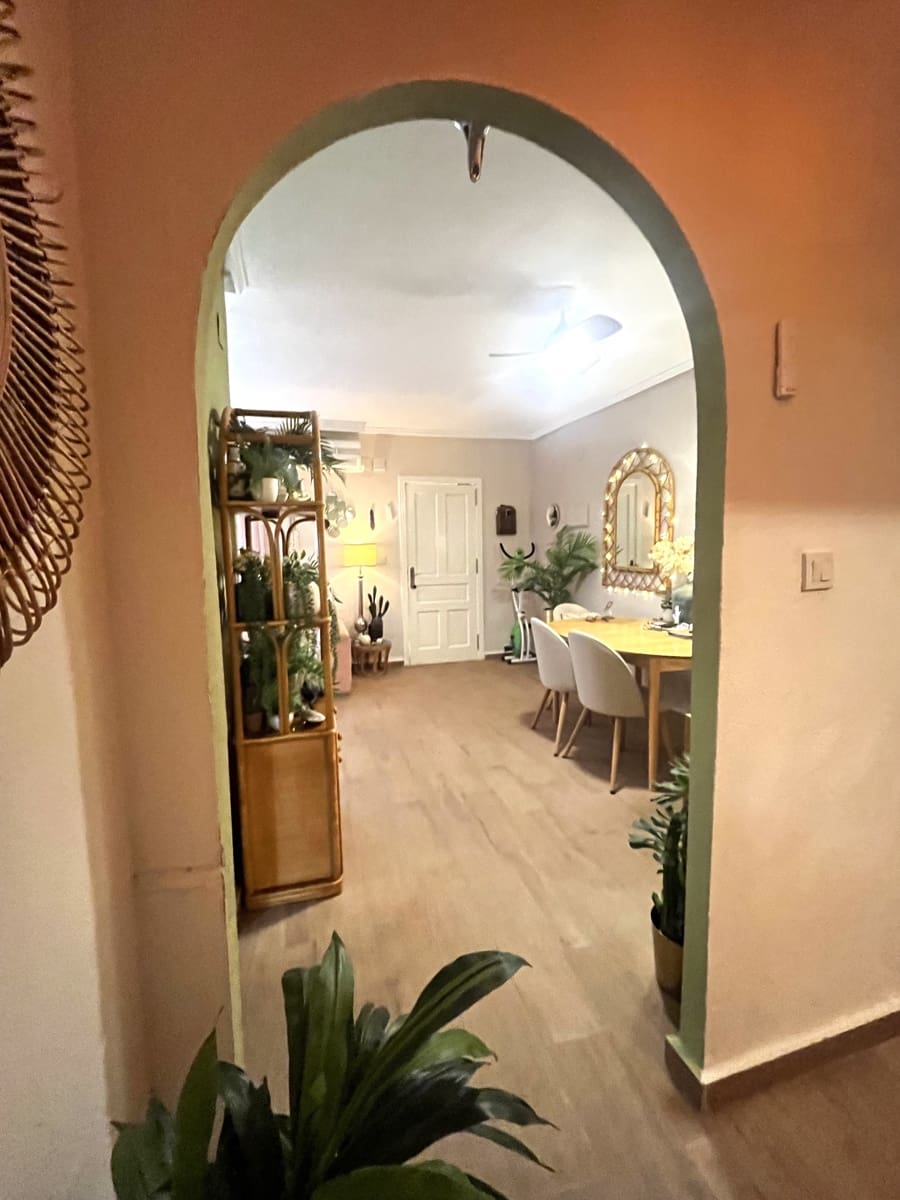 3 bedroom Semi-detached Villa for sale in La Marina with pool - € 259,000 (Ref: 10048034)