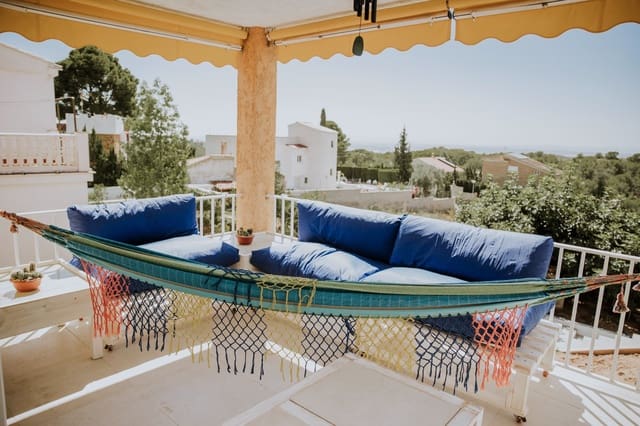 4 quarto Moradia para arrendar em Náquera com piscina garagem - 1 750 € (Ref: 10047569)