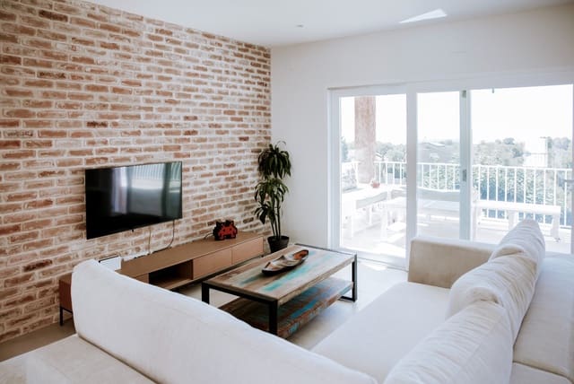 4 quarto Moradia para arrendar em Náquera com piscina garagem - 1 750 € (Ref: 10047569)
