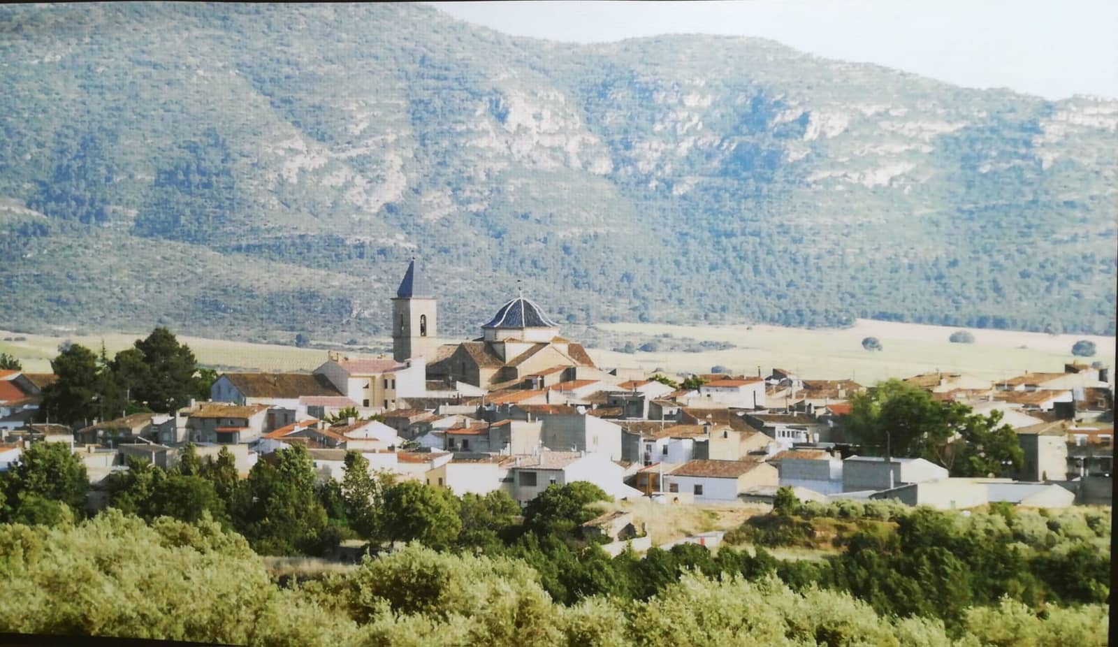 8 bedroom Finca/Country House for sale in Alpera with garage - € 395,000 (Ref: 10044388)