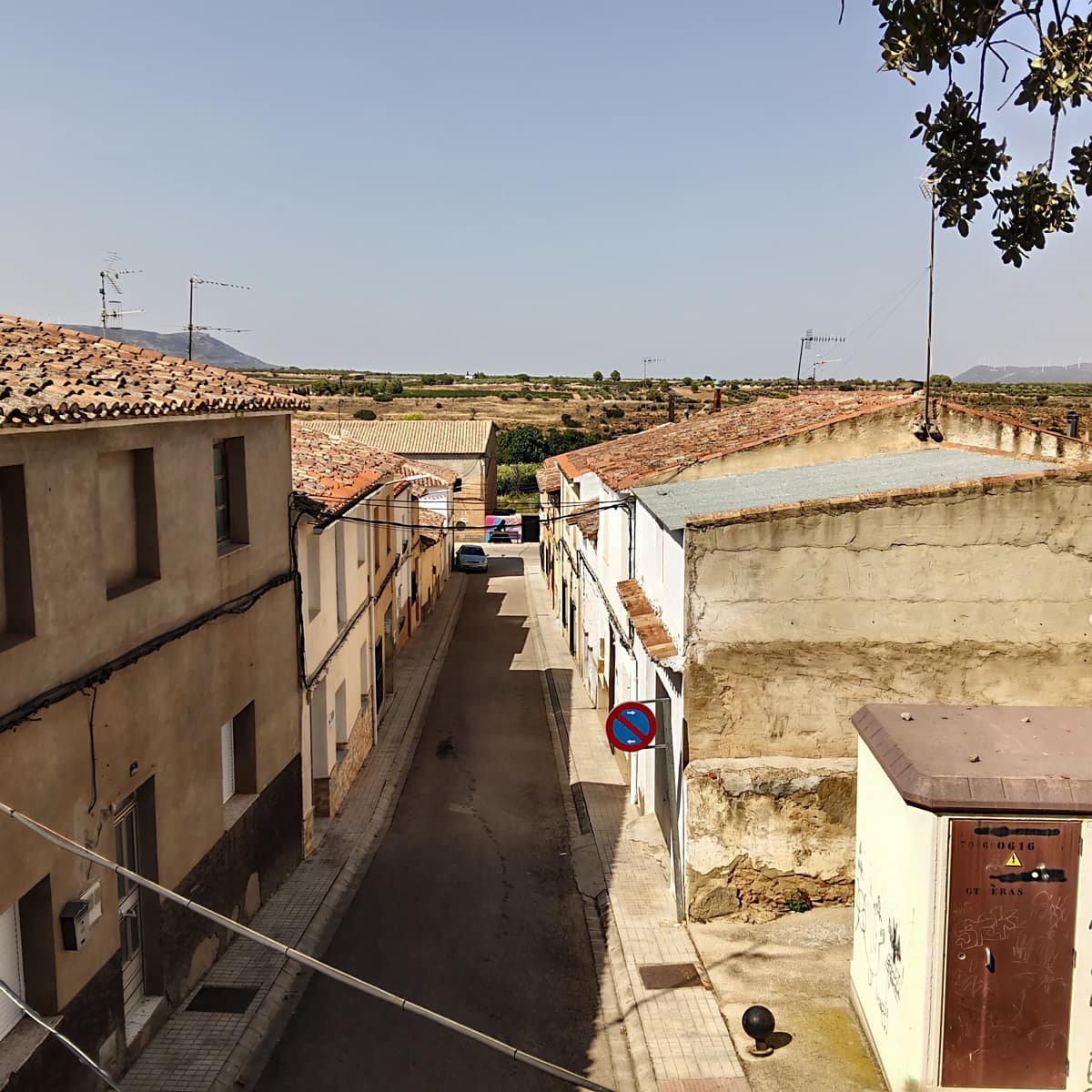 8 bedroom Finca/Country House for sale in Alpera with garage - € 395,000 (Ref: 10044388)