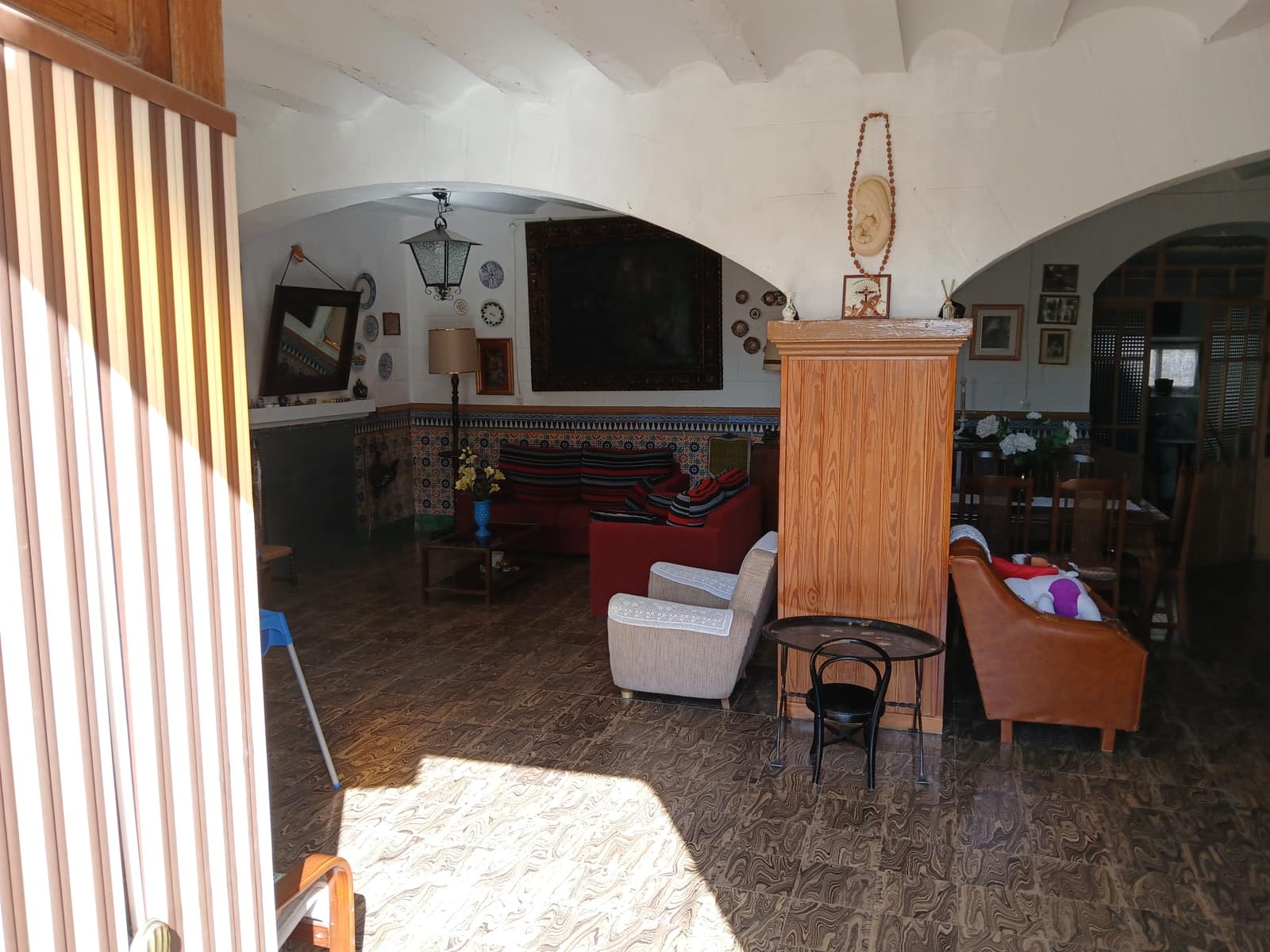 8 bedroom Finca/Country House for sale in Alpera with garage - € 395,000 (Ref: 10044388)